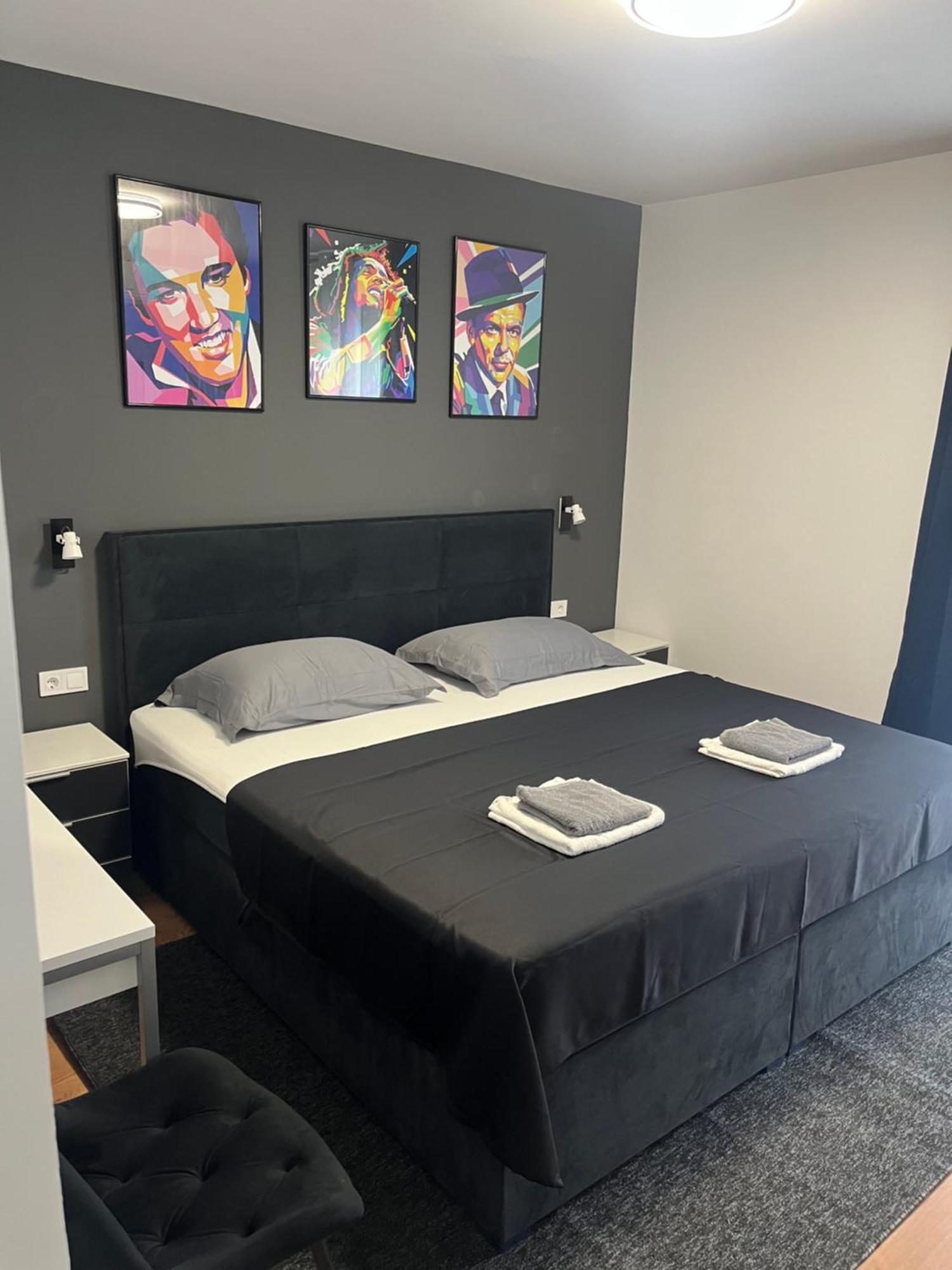 Apartamento Hall Of Fame -Center Split Exterior foto